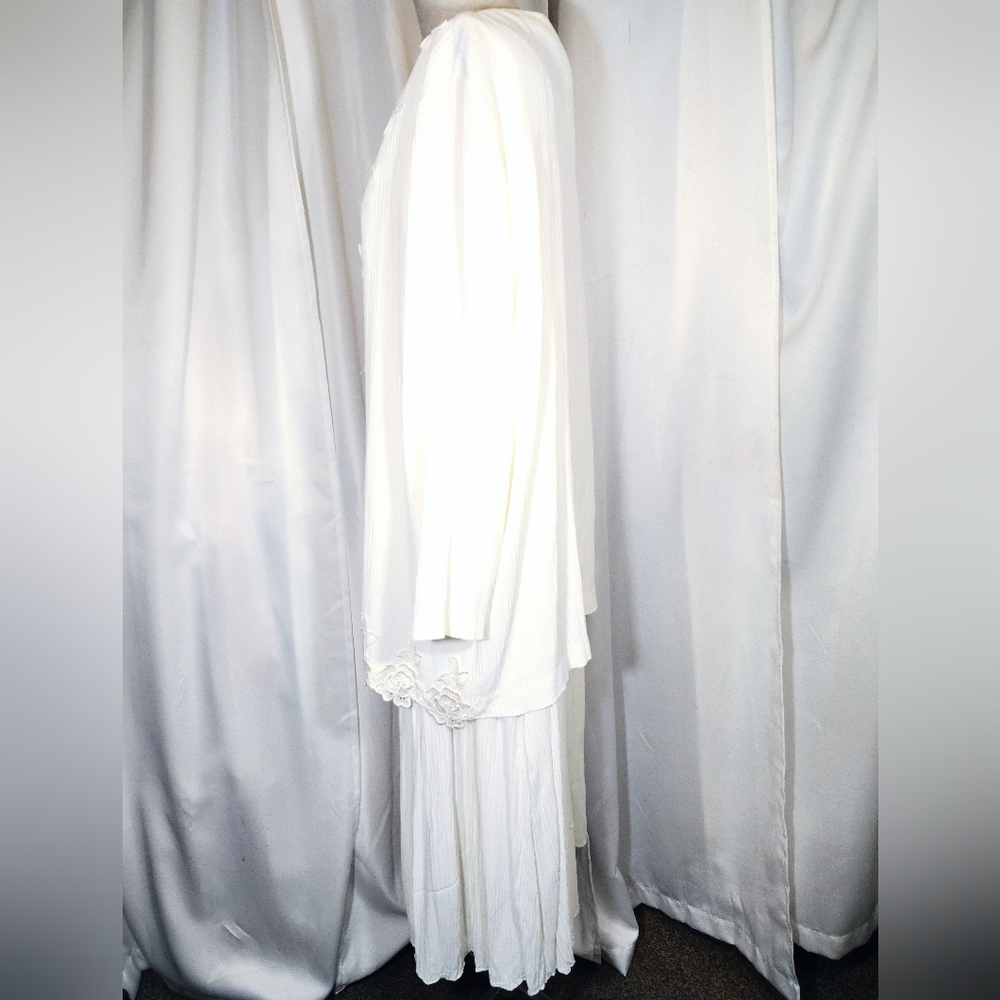 2 Pc:Fitting Image Vintage Long Sleeve Jacket+Sleeveless Maxi Dress, Ivory, 18 - Picture 4 of 16